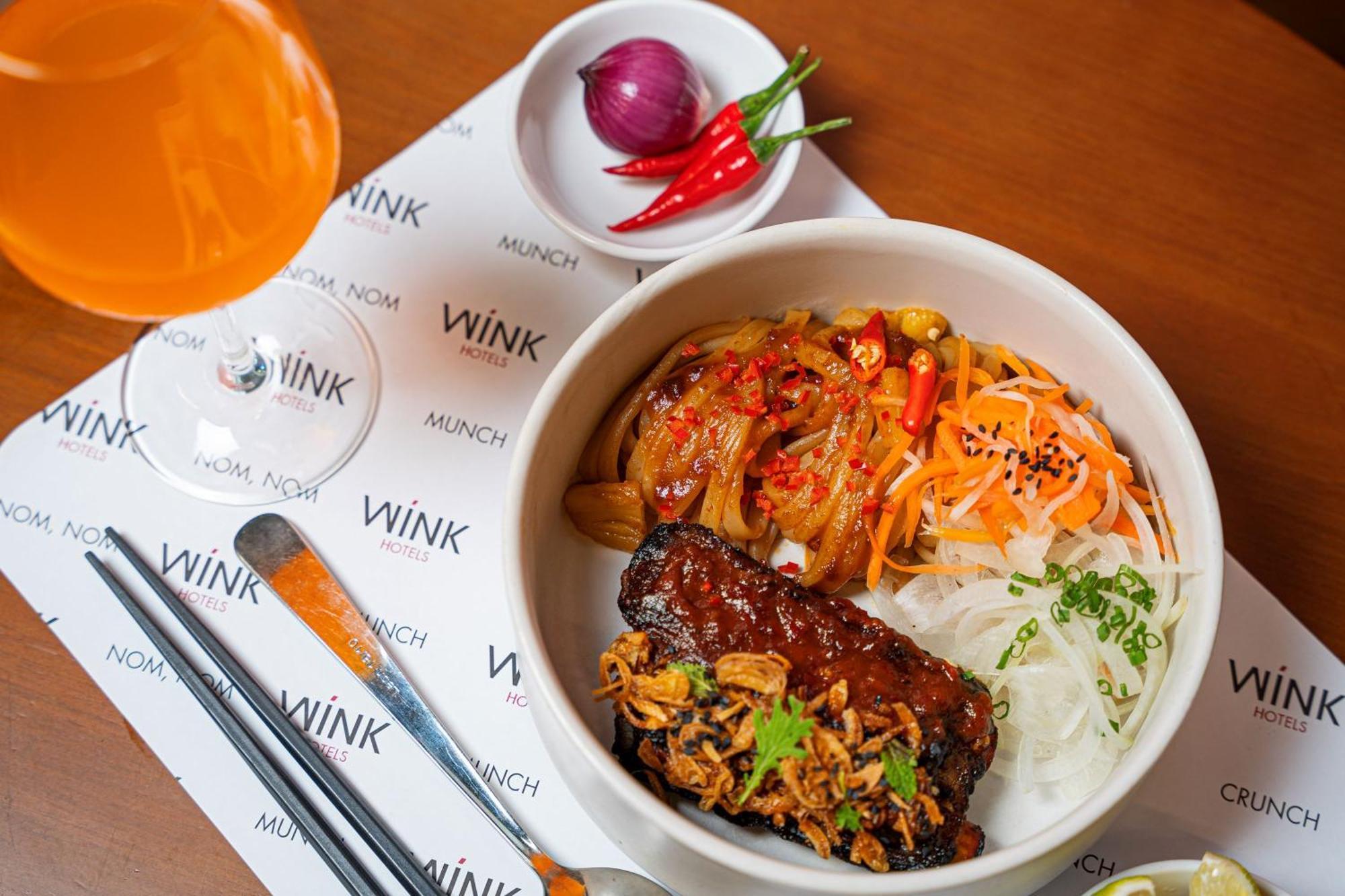 Wink Hotel Can Tho Ninh Kieu Wharf - 24Hrs Stay & Rooftop Pool Bar מראה חיצוני תמונה